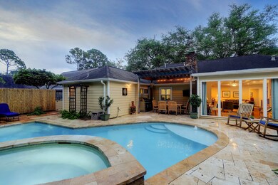 12410 Woodthorpe Ln, Houston, TX 77024 - photo 4