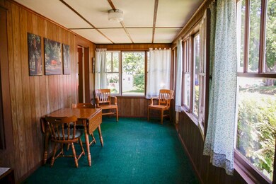 13 Mitchell St, Skowhegan, ME 04976 - photo 4