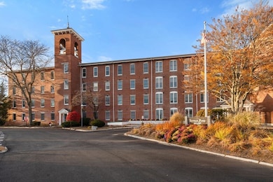 Sutton Pond unit A508, North Andover, MA 01845 - photo 4