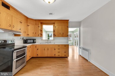 5908 Medora Rd, Linthicum Heights, MD 21090 - photo 6