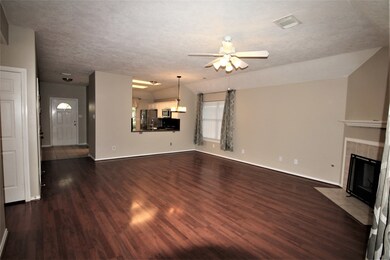 4103 Tawakon Dr, Pearland, TX 77584 - photo 3