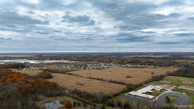 6434 Bristol Rd, Swartz Creek, MI 48473 - photo 3