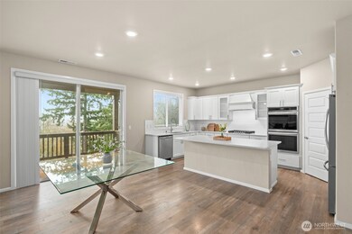 10408 Treasure Dr NW, Silverdale, WA 98383 - photo 3