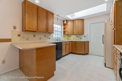 4 Anton Place, Matawan, NJ 07747 - photo 7