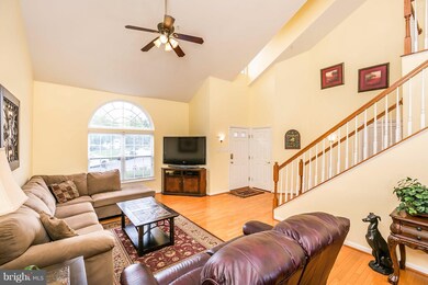 205 Teapot Ct, Reisterstown, MD 21136 - photo 3