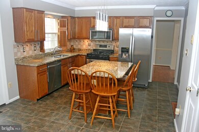 1008 Dartford Ln, Bowie, MD 20721 - photo 5