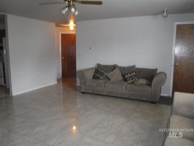 803 E Hawaii Ave, Nampa, ID 83686 - photo 7