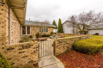 1602 Rosemary Ct, Dyer, IN 46311 - photo 4