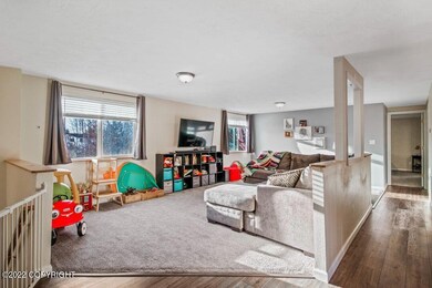 6601 Valentine Cir, Anchorage, AK 99507 - photo 3