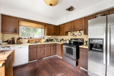 17810 Beechwood Beverly Hills7275 copy