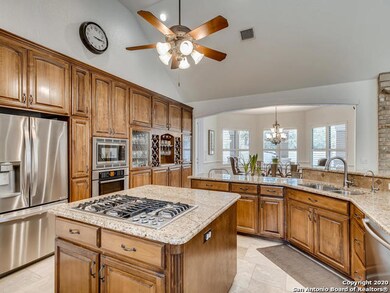 3969 Fossil Rock, San Antonio, TX 78261 - photo 4