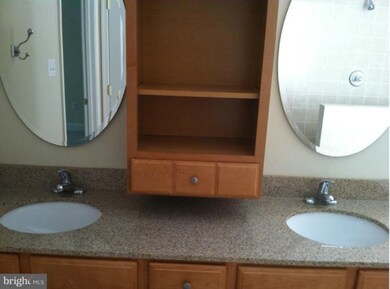 40242 Dockser Dr, Mechanicsville, MD 20659 - photo 4