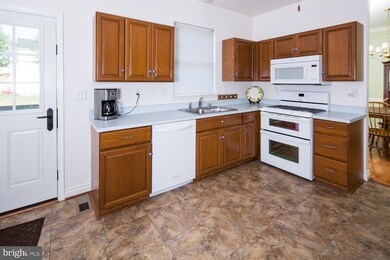 35 Crestpoint Dr, New Castle, DE 19720 - photo 7