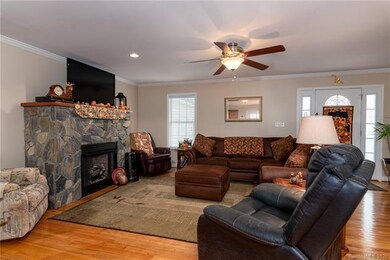 116 Hunter Fields Ct, Lincolnton, NC 28092 - photo 5