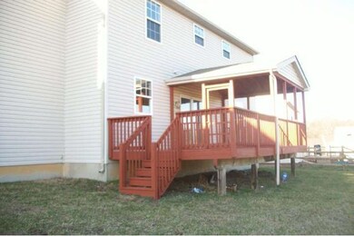 818 Brant Dr, New Castle, DE 19720 - photo 2