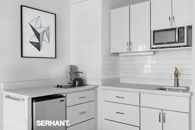 Woodstock Tower unit 705, New York, NY 10017 - photo 6