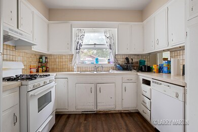 944 Lancashire Ct SE unit 946, Grand Rapids, MI 49508 - photo 7