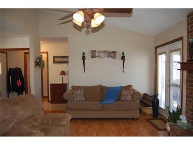 1302 Silver Maple Ln, Noble, OK 73068 - photo 6