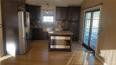 56 Beacon St, Cranston, RI 02910 - photo 5