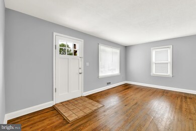 6511 Alta Ave, Baltimore, MD 21206 - photo 5