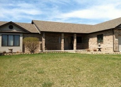 9100 Drake Dr, Saint John, IN 46373 - photo 5