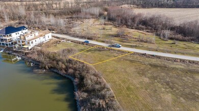 11764 Harbor View Dr, Harbor Hills, OH 43076 - photo 7