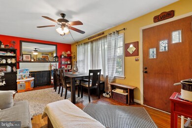 6100 Windham Rd, Laurel, MD 20707 - photo 2