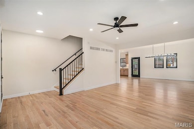 12430 Somerset Place Dr, St. Louis, MO 63128 - photo 5