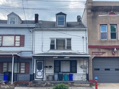 40 S 2nd St, Saint Clair, PA 17970 - photo 2