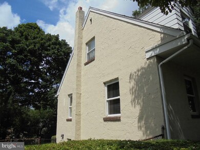 323 Woodlyn Cir, Woodlyn, PA 19094 - photo 4