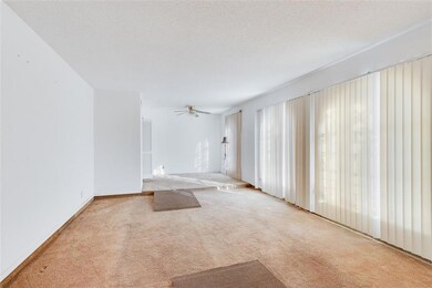 10701 Aldama Ct, El Paso, TX 79935 - photo 4