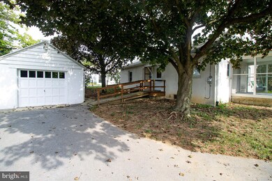 1314 Edenville Rd, Chambersburg, PA 17202 - photo 4