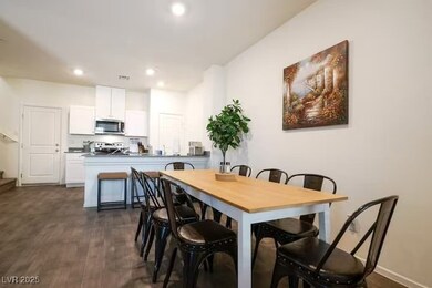 7488 Mountain Ledge St, Las Vegas, NV 89139 - photo 3