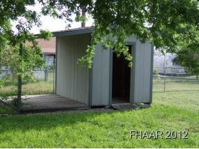 204 E Avenue A, Copperas Cove, TX 76522 - photo 6