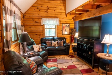 572 W Chipmunk Rd, Bushkill, PA 18324 - photo 6