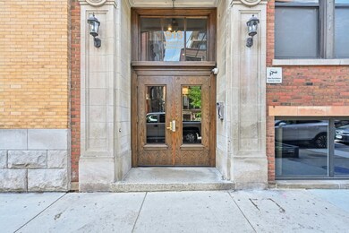 913 W Van Buren St unit 5H, Chicago, IL 60607 - photo 4