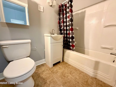 3755 Southern Pkwy unit 1, Louisville, KY 40214 - photo 6