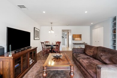 28 Alton Place unit E, Brookline, MA 02446 - photo 4