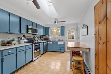 358 W Elm St, Pembroke, MA 02359 - photo 3