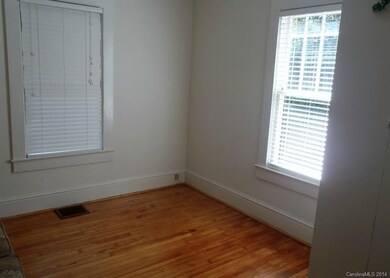 121 N Oakwood Dr, Statesville, NC 28677 - photo 7