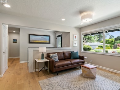 1585 Patton Rd, Lake Oswego, OR 97034 - photo 4