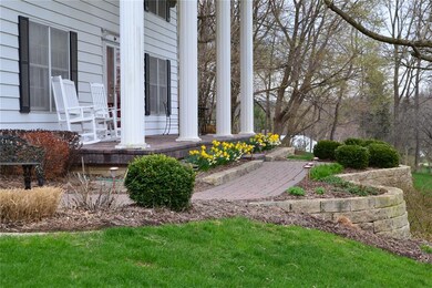 8 Sylvan Ln SE, Cedar Rapids, IA 52403 - photo 3