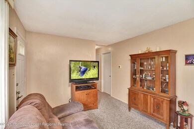 07-Living Room