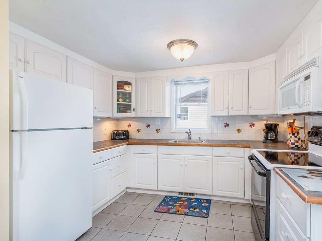 7 49th St, Newbury, MA 01951 - photo 6