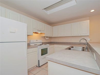 301 S Wimbrow Dr, Sebastian, FL 32958 - photo 6