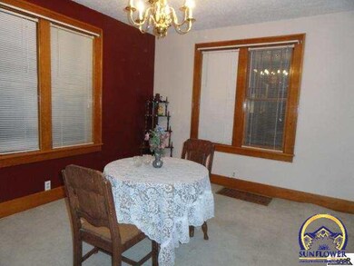 1291 SW MacVicar Ave, Topeka, KS 66604 - photo 7