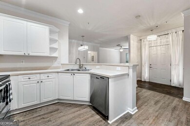 2400 Cumberland Pkwy SE unit 411, Atlanta, GA 30339 - photo 6