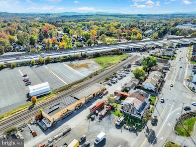 302 S 18th St, Camp Hill, PA 17011 - photo 5