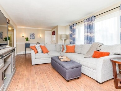 357 University Ave, Lowell, MA 01854 - photo 7