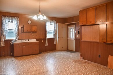 So much space to make this your dream kitchen!